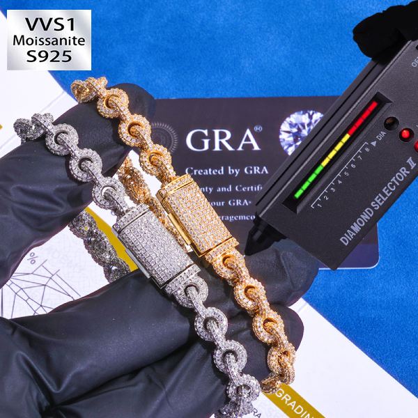 8mm S925 Silver Moissanite Circle Link Bracelet