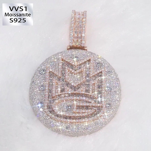 Moissanite "MMG" Letters Simplified Cat Shape Lines Circular Pendant